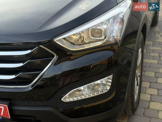 Чорний Хендай Санта Фе, об'ємом двигуна 2.2 л та пробігом 230 тис. км за 16750 $, фото 3 на Automoto.ua