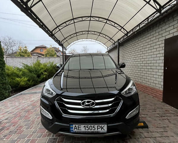 Черный Хендай Санта Фе, объемом двигателя 2.36 л и пробегом 166 тыс. км за 15000 $, фото 2 на Automoto.ua