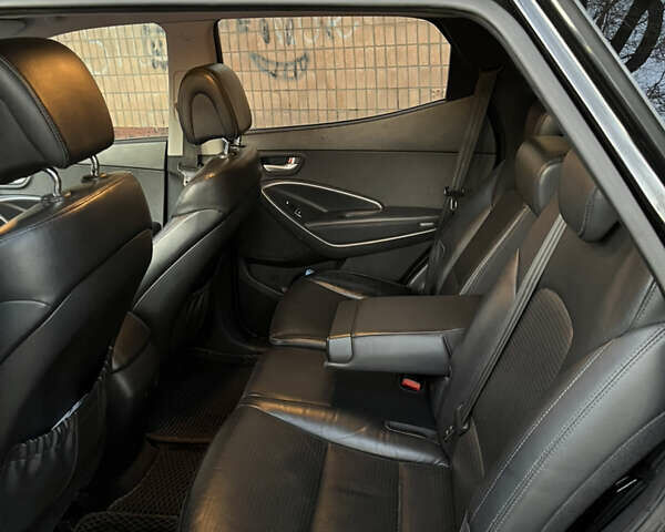 Чорний Хендай Санта Фе, об'ємом двигуна 2.36 л та пробігом 290 тис. км за 15500 $, фото 16 на Automoto.ua