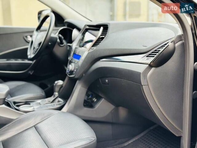 Черный Хендай Санта Фе, объемом двигателя 2.2 л и пробегом 137 тыс. км за 17800 $, фото 32 на Automoto.ua