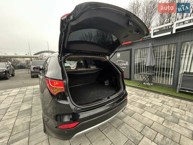 Черный Хендай Санта Фе, объемом двигателя 2.2 л и пробегом 190 тыс. км за 14900 $, фото 35 на Automoto.ua