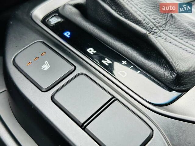 Черный Хендай Санта Фе, объемом двигателя 2.2 л и пробегом 137 тыс. км за 17800 $, фото 51 на Automoto.ua