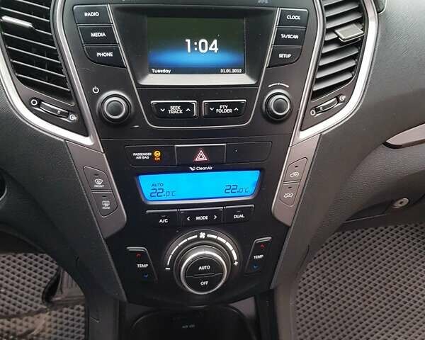 Черный Хендай Санта Фе, объемом двигателя 2.2 л и пробегом 157 тыс. км за 15900 $, фото 26 на Automoto.ua