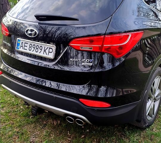 Хендай Санта Фе 2013 в Кривом Роге на Automoto.ua Черный Хендай Санта Фе, объемом двигателя 2 л и пробегом 141 тыс. км за 13100 $, фото 3 на Automoto.ua