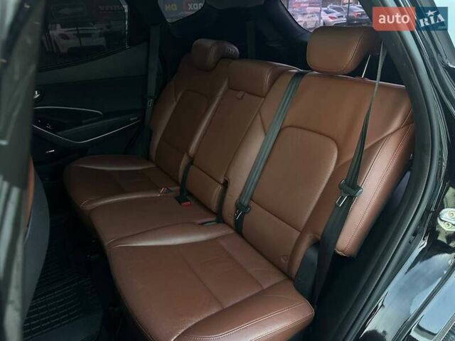 Черный Хендай Санта Фе, объемом двигателя 2 л и пробегом 131 тыс. км за 21000 $, фото 14 на Automoto.ua