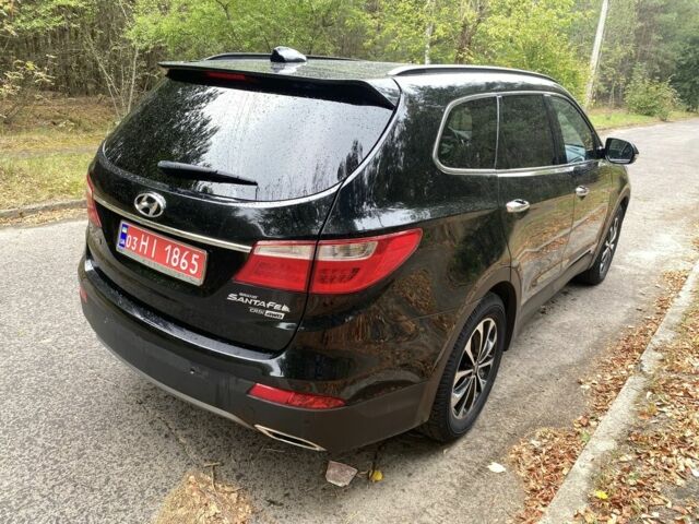 Черный Хендай Санта Фе, объемом двигателя 2.2 л и пробегом 217 тыс. км за 15900 $, фото 4 на Automoto.ua