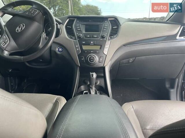 Чорний Хендай Санта Фе, об'ємом двигуна 2.36 л та пробігом 240 тис. км за 15500 $, фото 13 на Automoto.ua