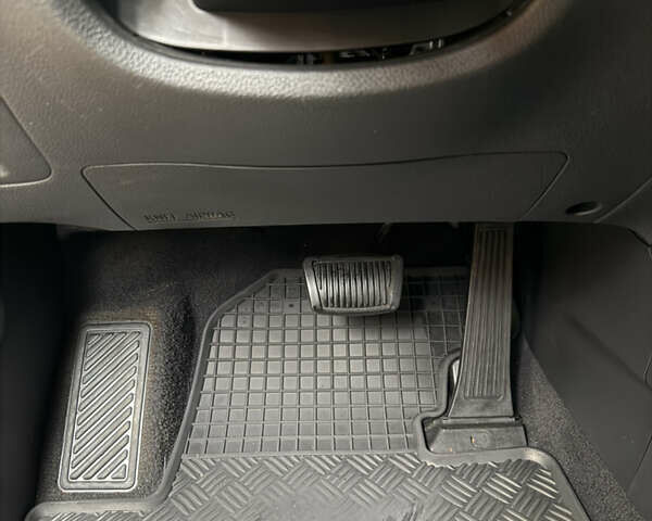 Хендай Санта Фе 2014 в Житомире на Automoto.ua Черный Хендай Санта Фе, объемом двигателя 2.2 л и пробегом 94 тыс. км за 19000 $, фото 18 на Automoto.ua