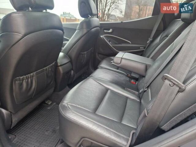 Черный Хендай Санта Фе, объемом двигателя 2.2 л и пробегом 94 тыс. км за 20300 $, фото 77 на Automoto.ua