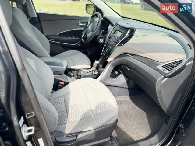 Чорний Хендай Санта Фе, об'ємом двигуна 2.36 л та пробігом 134 тис. км за 13599 $, фото 8 на Automoto.ua