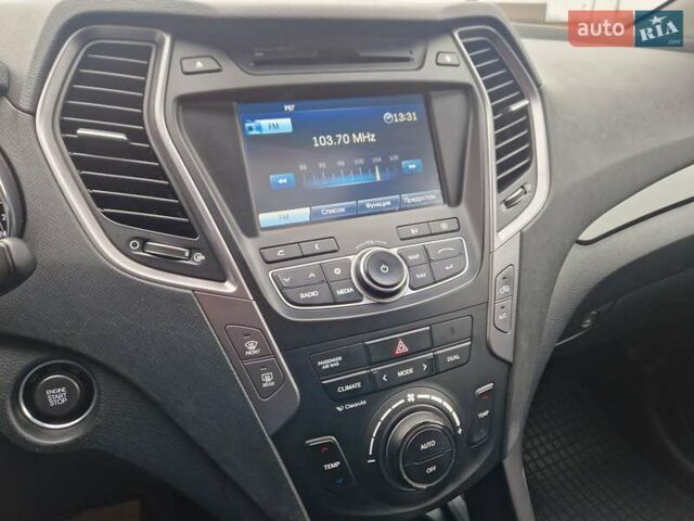 Черный Хендай Санта Фе, объемом двигателя 2.2 л и пробегом 94 тыс. км за 20300 $, фото 98 на Automoto.ua