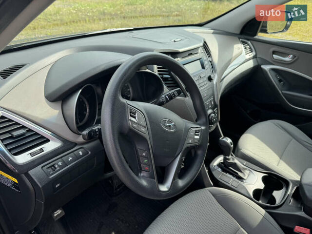 Чорний Хендай Санта Фе, об'ємом двигуна 2.36 л та пробігом 134 тис. км за 13599 $, фото 5 на Automoto.ua