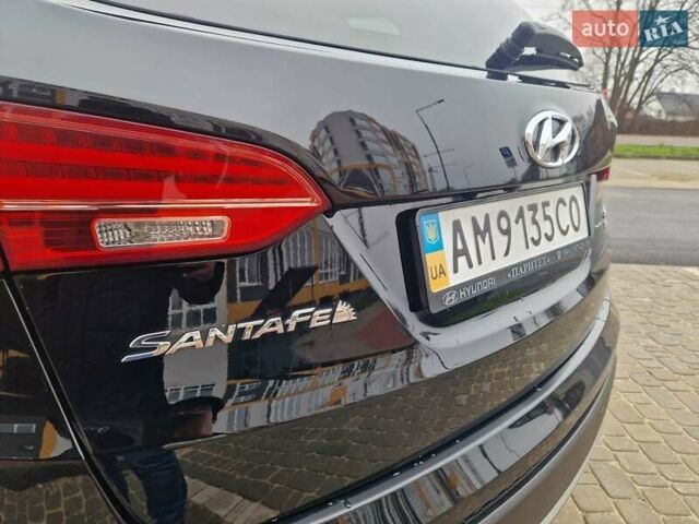 Черный Хендай Санта Фе, объемом двигателя 2.2 л и пробегом 94 тыс. км за 20300 $, фото 47 на Automoto.ua