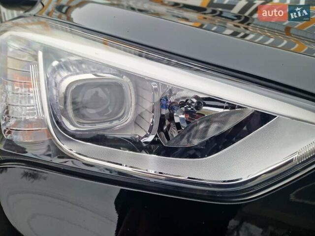 Черный Хендай Санта Фе, объемом двигателя 2.2 л и пробегом 94 тыс. км за 20300 $, фото 15 на Automoto.ua