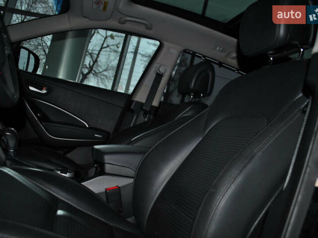 Чорний Хендай Санта Фе, об'ємом двигуна 2.2 л та пробігом 168 тис. км за 18600 $, фото 12 на Automoto.ua