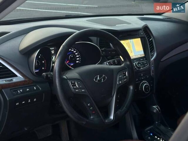 Черный Хендай Санта Фе, объемом двигателя 2 л и пробегом 131 тыс. км за 21000 $, фото 11 на Automoto.ua