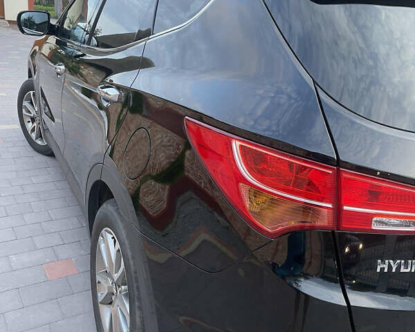 Черный Хендай Санта Фе, объемом двигателя 2.2 л и пробегом 255 тыс. км за 17500 $, фото 8 на Automoto.ua