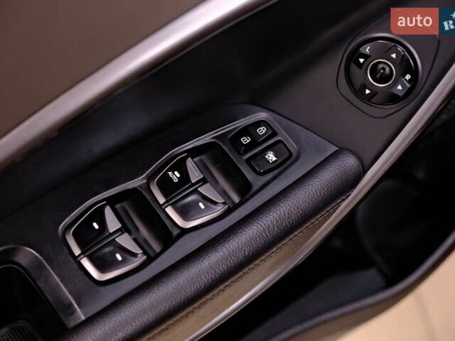 Черный Хендай Санта Фе, объемом двигателя 3.34 л и пробегом 164 тыс. км за 12900 $, фото 26 на Automoto.ua