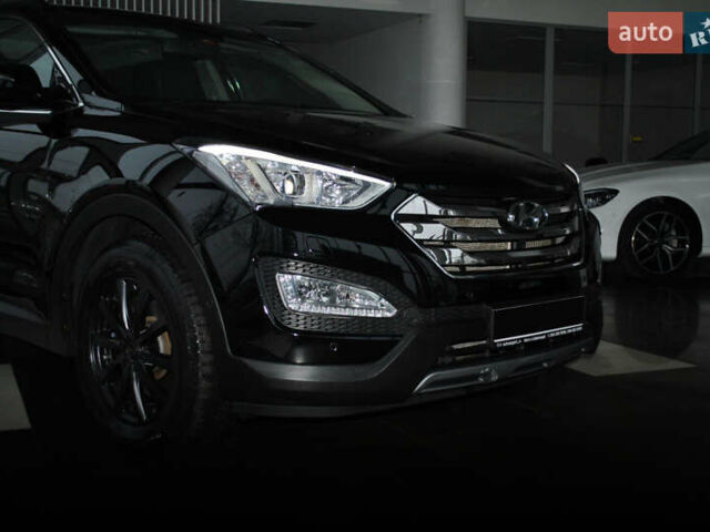 Чорний Хендай Санта Фе, об'ємом двигуна 2.2 л та пробігом 168 тис. км за 18600 $, фото 2 на Automoto.ua