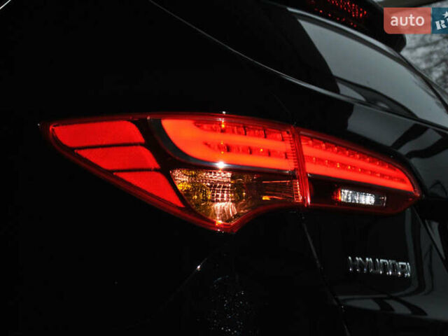 Чорний Хендай Санта Фе, об'ємом двигуна 2.2 л та пробігом 168 тис. км за 18600 $, фото 7 на Automoto.ua