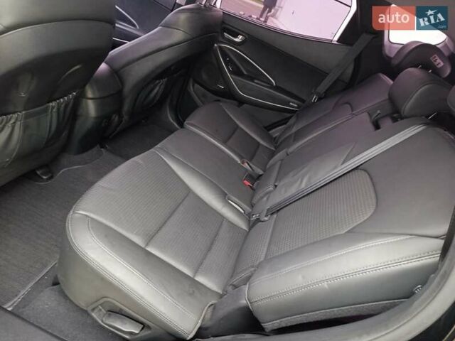 Черный Хендай Санта Фе, объемом двигателя 2 л и пробегом 211 тыс. км за 17200 $, фото 25 на Automoto.ua