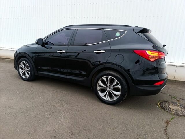 Черный Хендай Санта Фе, объемом двигателя 2 л и пробегом 211 тыс. км за 17200 $, фото 3 на Automoto.ua