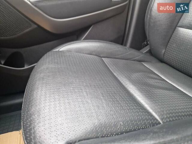 Черный Хендай Санта Фе, объемом двигателя 2.2 л и пробегом 94 тыс. км за 20300 $, фото 71 на Automoto.ua