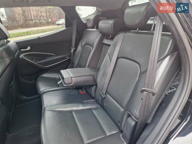 Черный Хендай Санта Фе, объемом двигателя 2.2 л и пробегом 94 тыс. км за 20300 $, фото 79 на Automoto.ua