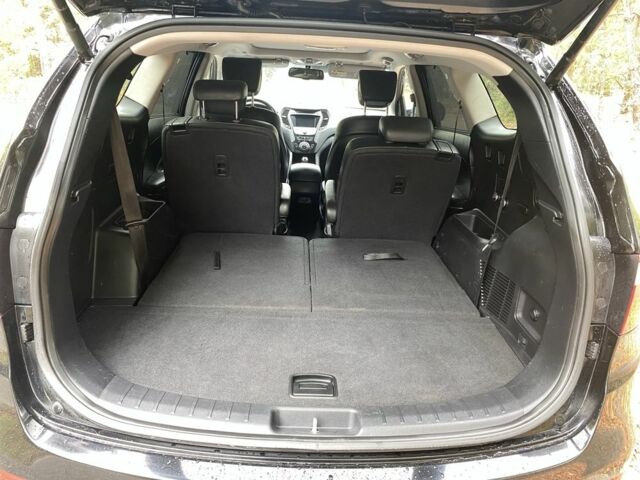 Черный Хендай Санта Фе, объемом двигателя 2.2 л и пробегом 217 тыс. км за 15900 $, фото 16 на Automoto.ua