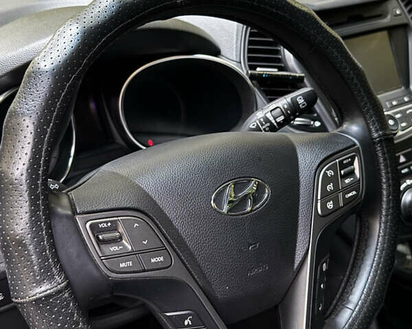 Хендай Санта Фе 2014 в Житомире на Automoto.ua Черный Хендай Санта Фе, объемом двигателя 2.2 л и пробегом 94 тыс. км за 19000 $, фото 26 на Automoto.ua