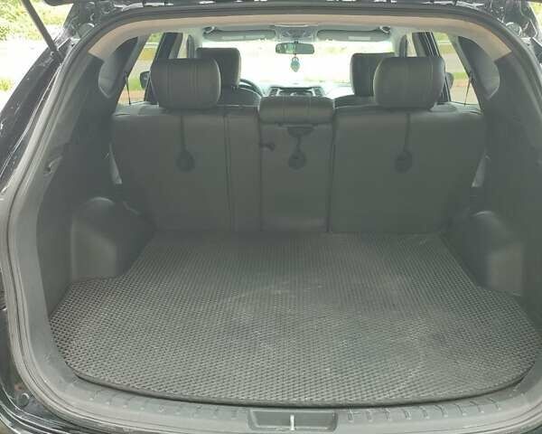 Черный Хендай Санта Фе, объемом двигателя 2.36 л и пробегом 168 тыс. км за 13000 $, фото 17 на Automoto.ua