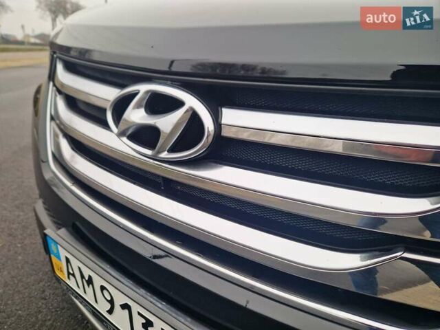 Черный Хендай Санта Фе, объемом двигателя 2.2 л и пробегом 94 тыс. км за 20300 $, фото 17 на Automoto.ua