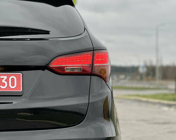 Черный Хендай Санта Фе, объемом двигателя 2.2 л и пробегом 204 тыс. км за 20700 $, фото 13 на Automoto.ua