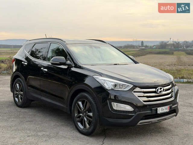 Черный Хендай Санта Фе, объемом двигателя 2.2 л и пробегом 105 тыс. км за 22000 $, фото 5 на Automoto.ua
