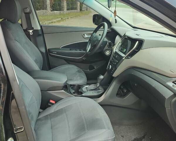 Черный Хендай Санта Фе, объемом двигателя 2.36 л и пробегом 168 тыс. км за 13000 $, фото 19 на Automoto.ua