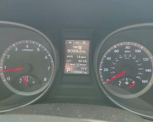 Черный Хендай Санта Фе, объемом двигателя 2.36 л и пробегом 168 тыс. км за 13000 $, фото 20 на Automoto.ua