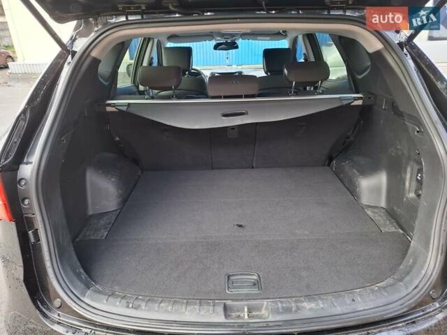 Черный Хендай Санта Фе, объемом двигателя 2.2 л и пробегом 215 тыс. км за 15500 $, фото 11 на Automoto.ua