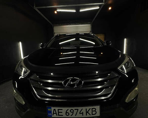 Черный Хендай Санта Фе, объемом двигателя 2.35 л и пробегом 135 тыс. км за 19800 $, фото 10 на Automoto.ua