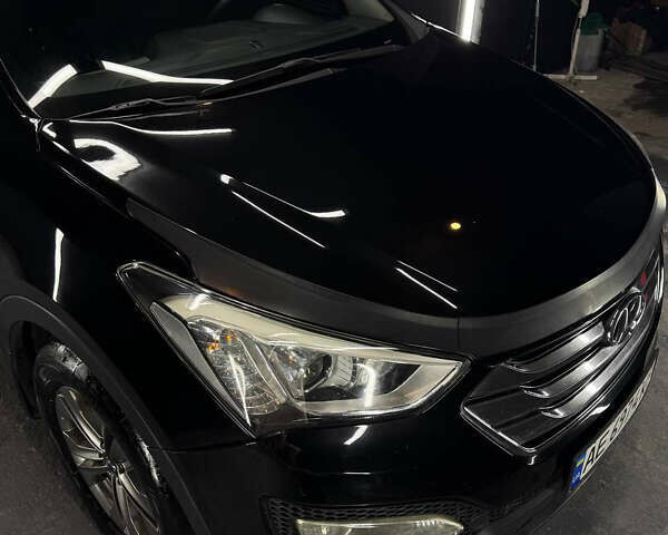 Черный Хендай Санта Фе, объемом двигателя 2.35 л и пробегом 135 тыс. км за 19800 $, фото 16 на Automoto.ua