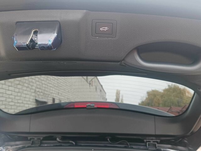 Черный Хендай Санта Фе, объемом двигателя 2.2 л и пробегом 131 тыс. км за 19200 $, фото 8 на Automoto.ua