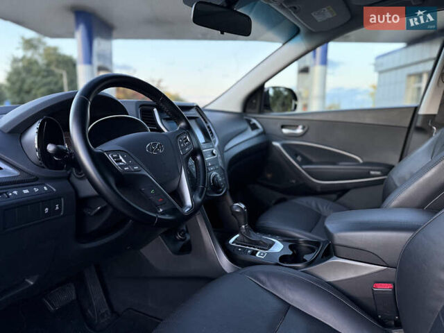 Черный Хендай Санта Фе, объемом двигателя 2.2 л и пробегом 179 тыс. км за 23300 $, фото 37 на Automoto.ua