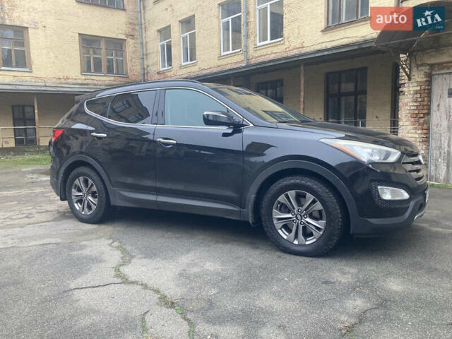 Черный Хендай Санта Фе, объемом двигателя 2.36 л и пробегом 178 тыс. км за 14200 $, фото 1 на Automoto.ua