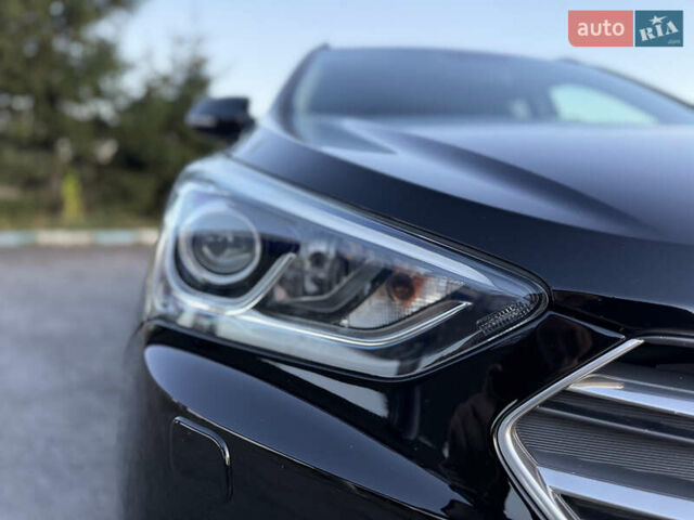 Черный Хендай Санта Фе, объемом двигателя 2.2 л и пробегом 179 тыс. км за 23300 $, фото 20 на Automoto.ua