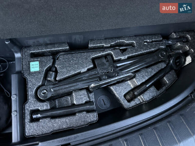 Черный Хендай Санта Фе, объемом двигателя 2.2 л и пробегом 179 тыс. км за 23300 $, фото 57 на Automoto.ua