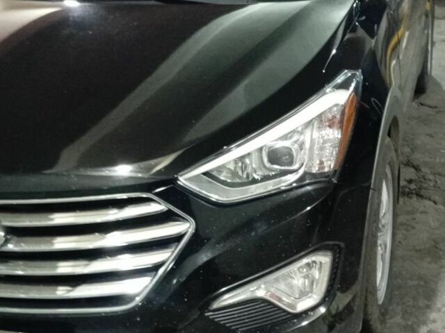 Черный Хендай Санта Фе, объемом двигателя 3.3 л и пробегом 147 тыс. км за 16500 $, фото 2 на Automoto.ua