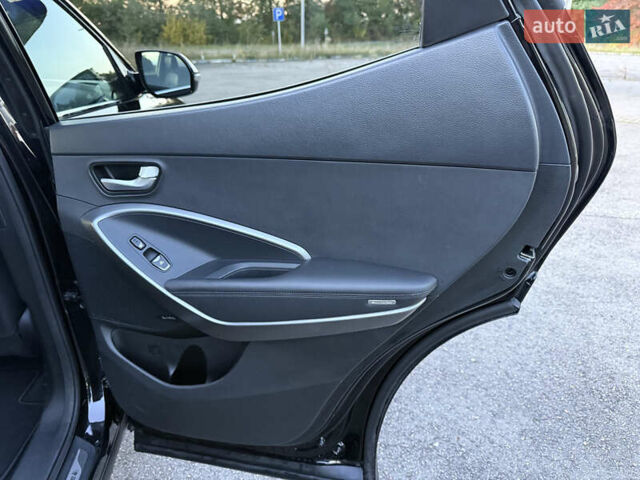 Черный Хендай Санта Фе, объемом двигателя 2.2 л и пробегом 179 тыс. км за 23300 $, фото 49 на Automoto.ua