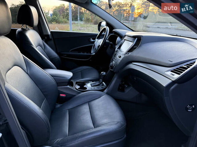 Черный Хендай Санта Фе, объемом двигателя 2.2 л и пробегом 179 тыс. км за 23300 $, фото 44 на Automoto.ua