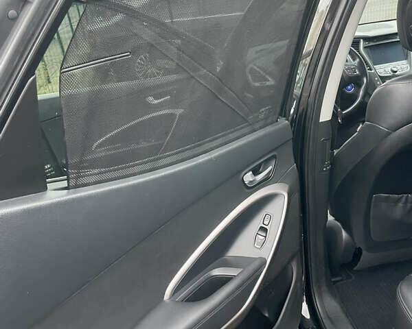 Чорний Хендай Санта Фе, об'ємом двигуна 2.2 л та пробігом 202 тис. км за 16600 $, фото 14 на Automoto.ua