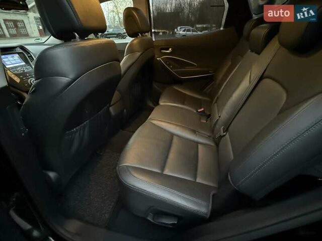 Черный Хендай Санта Фе, объемом двигателя 2.2 л и пробегом 129 тыс. км за 21877 $, фото 34 на Automoto.ua