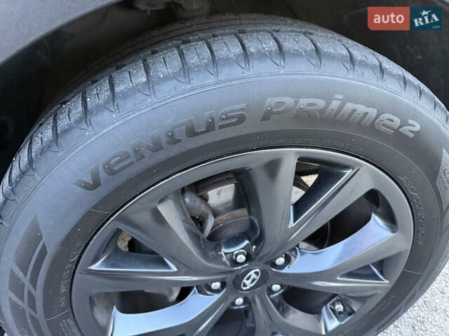 Черный Хендай Санта Фе, объемом двигателя 2.2 л и пробегом 179 тыс. км за 23300 $, фото 29 на Automoto.ua